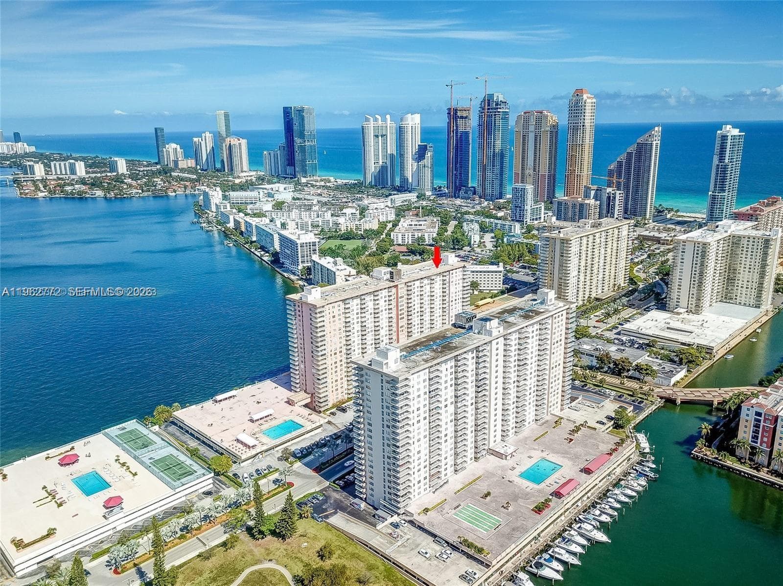 WINSTON TOWER 200 · #1715 in Sunny Isles Beach - Photo 1