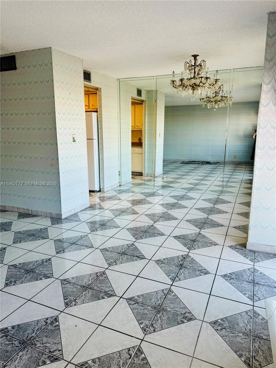 WINSTON TOWER 200 · #1715 in Sunny Isles Beach - Photo 18