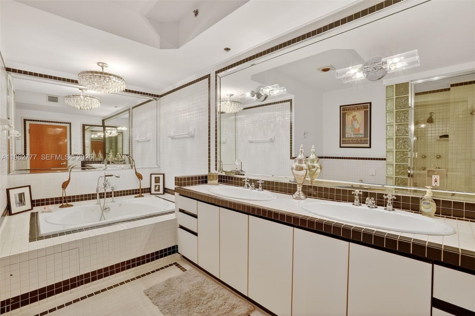 THE NETHERLAND CONDO · #R7C in Miami Beach - Photo 15