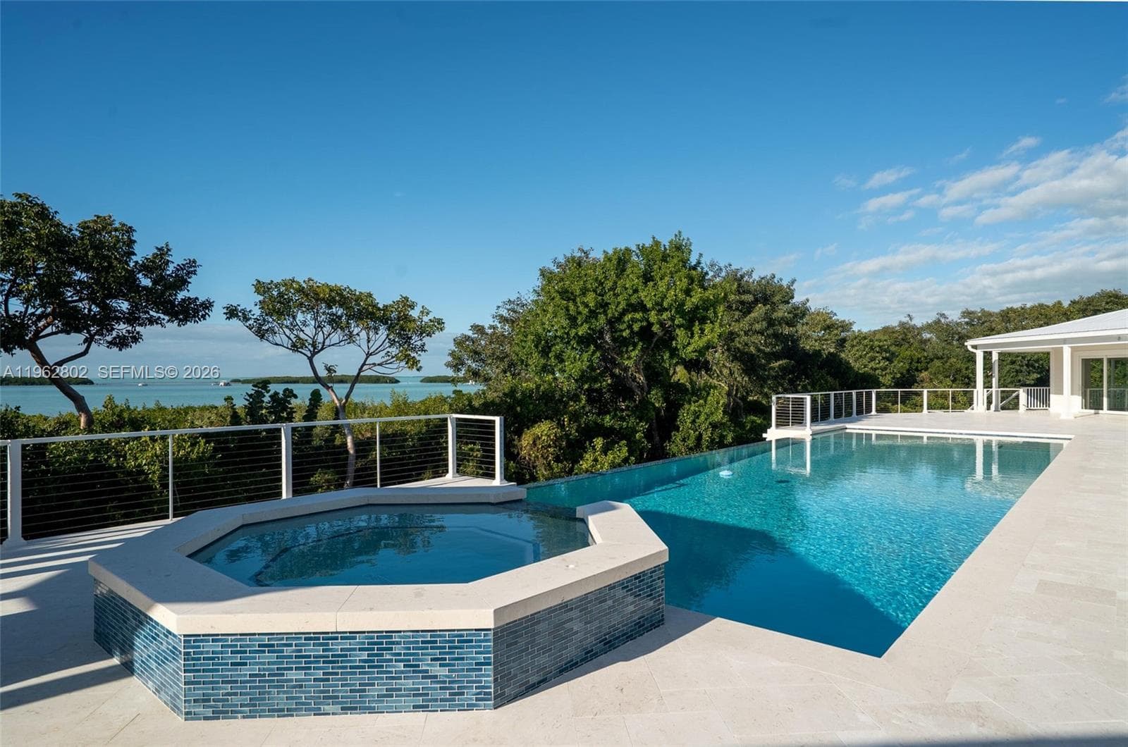 81486 Overseas Hwy photo 9