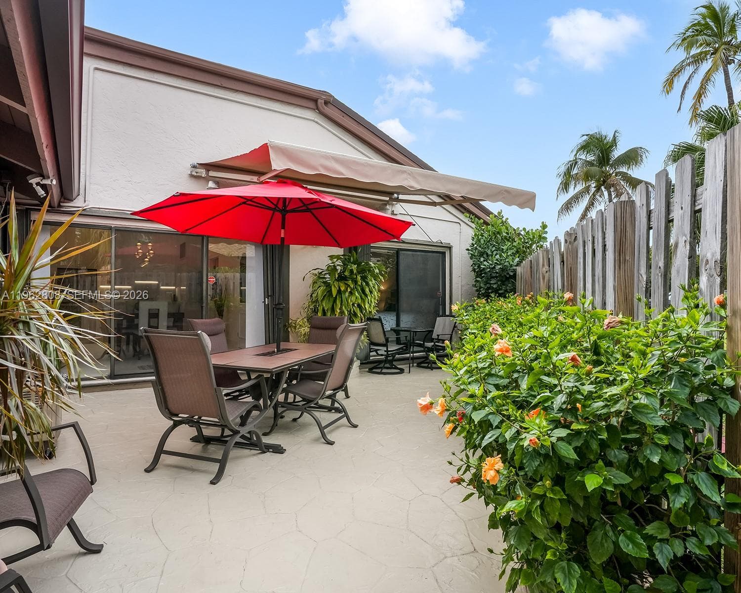 413 Leslie Dr photo 31