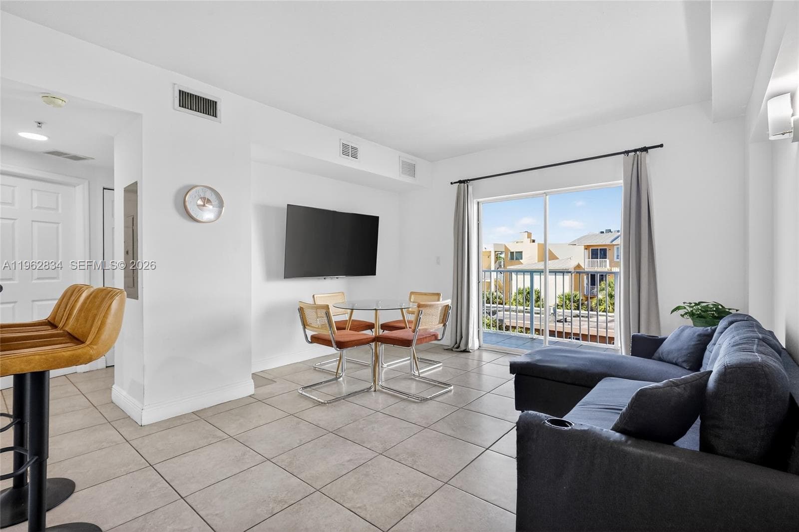 RIVER BREEZE CONDO · #404 in Miami - Photo 3