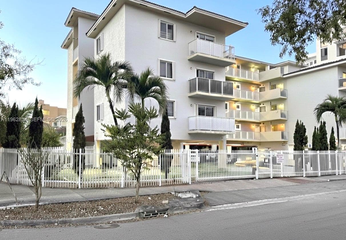 RIVER BREEZE CONDO · #404 in Miami - Photo 1
