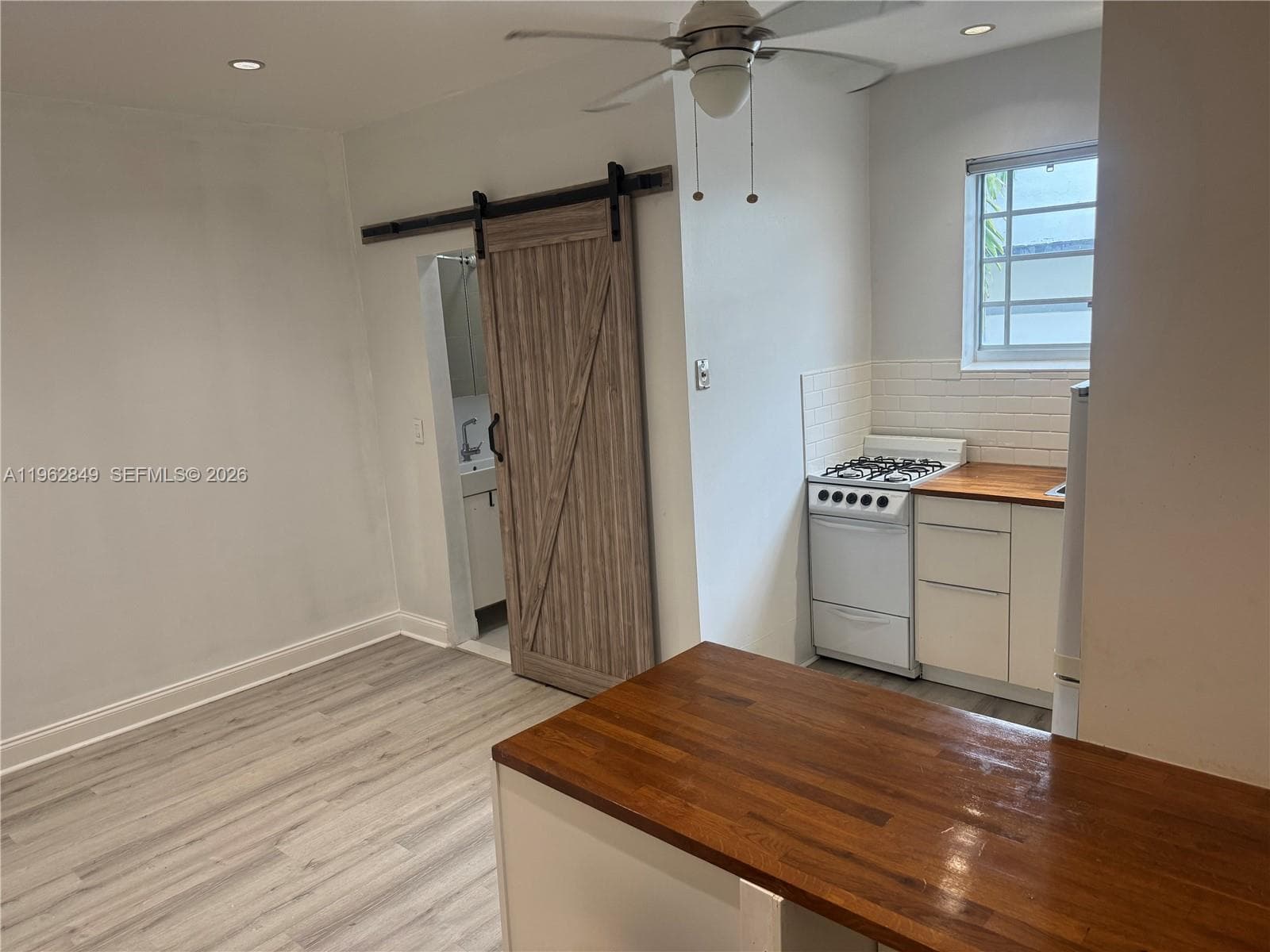 Delphin Condo · #6 in Miami Beach - Photo 15