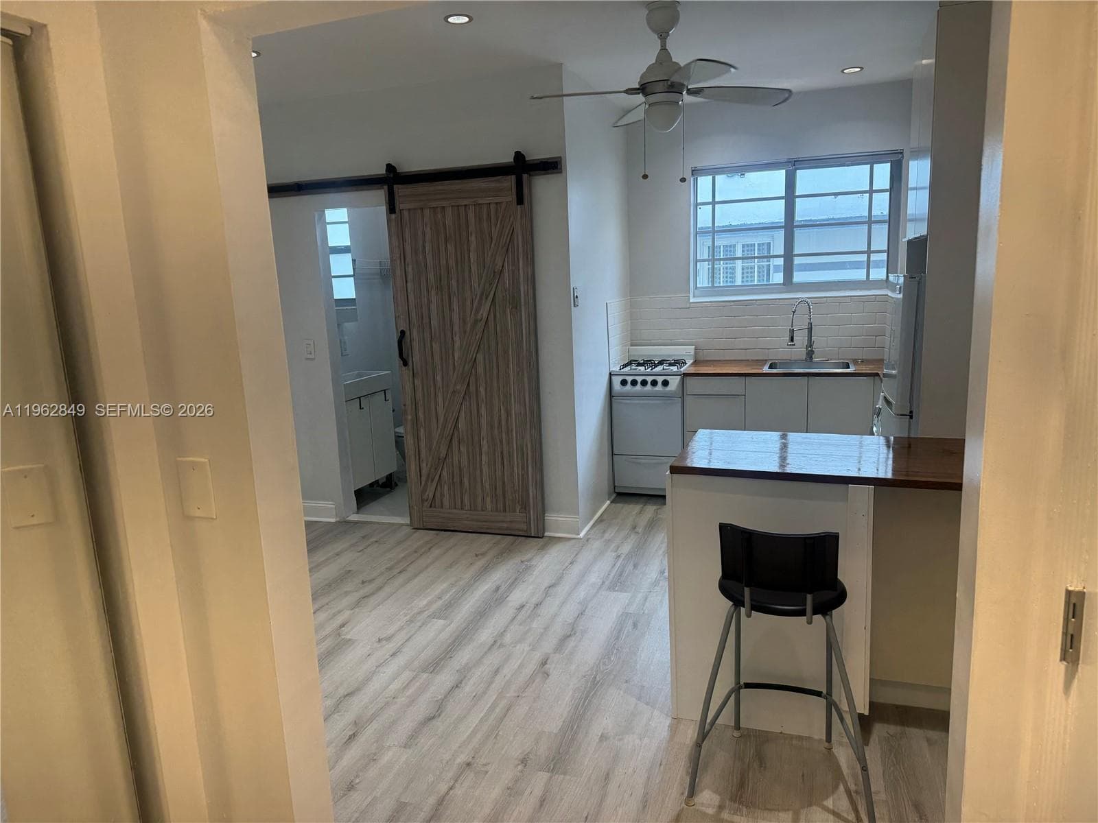 Delphin Condo · #6 in Miami Beach - Photo 11