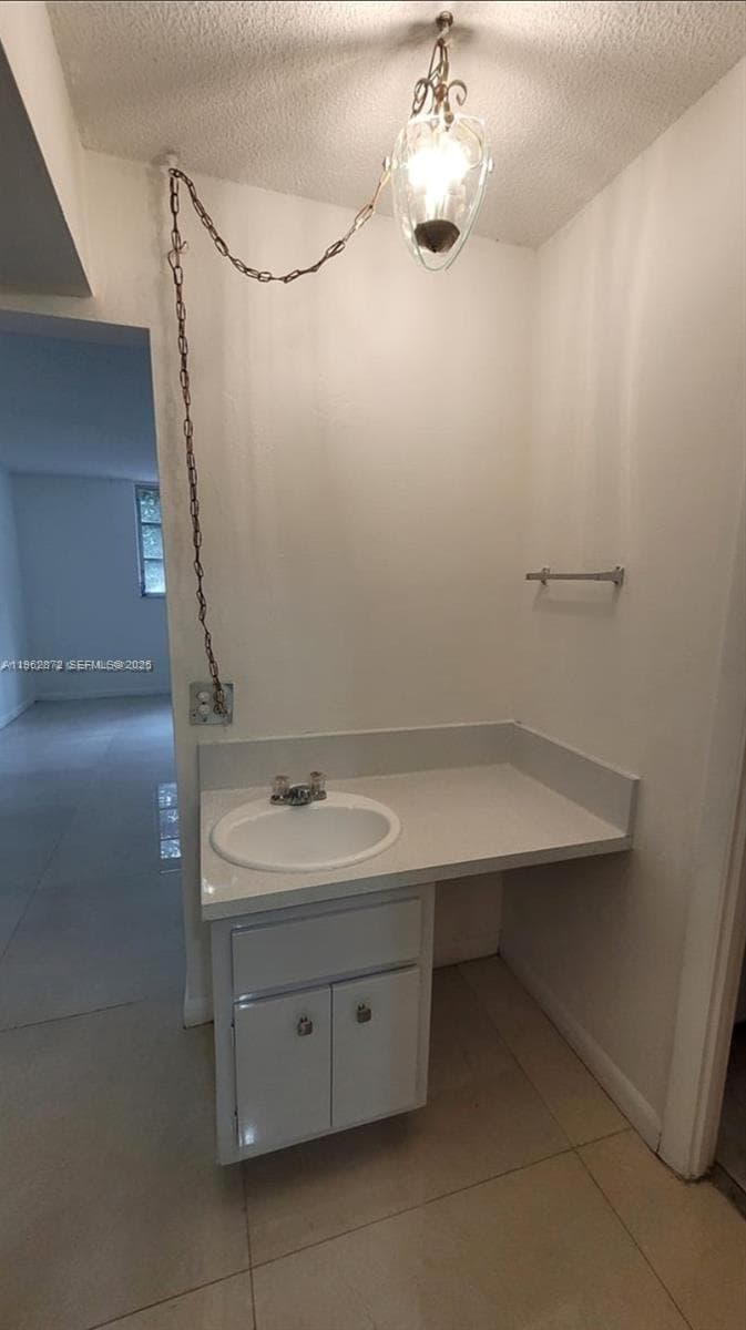 ROYAL OAKS CONDO · #127 in Miami - Photo 6