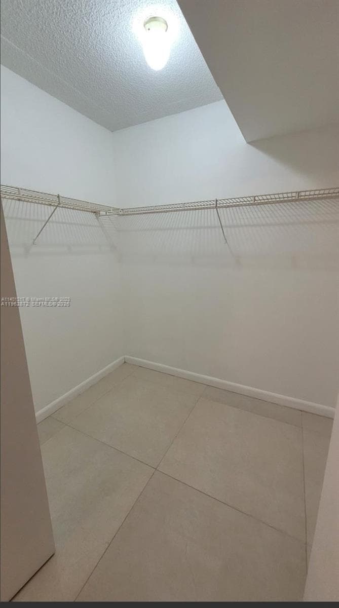 ROYAL OAKS CONDO · #127 in Miami - Photo 10