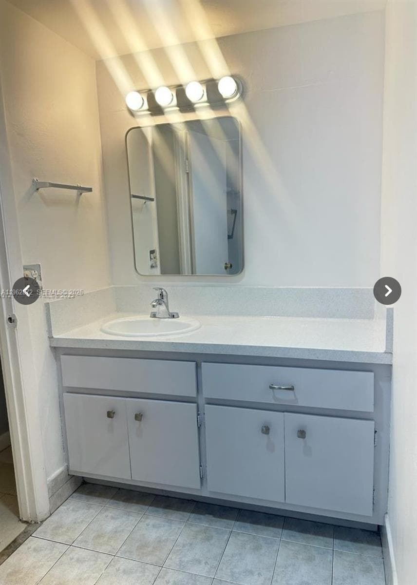 ROYAL OAKS CONDO · #127 in Miami - Photo 14