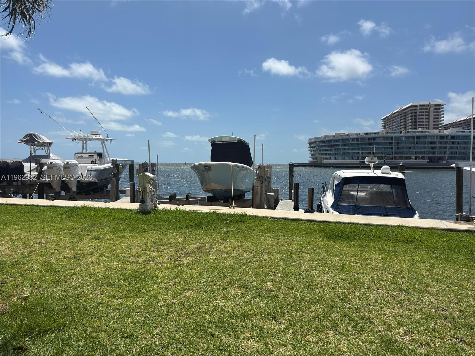 PELICAN REEF CONDO · #302 in Miami - Photo 5