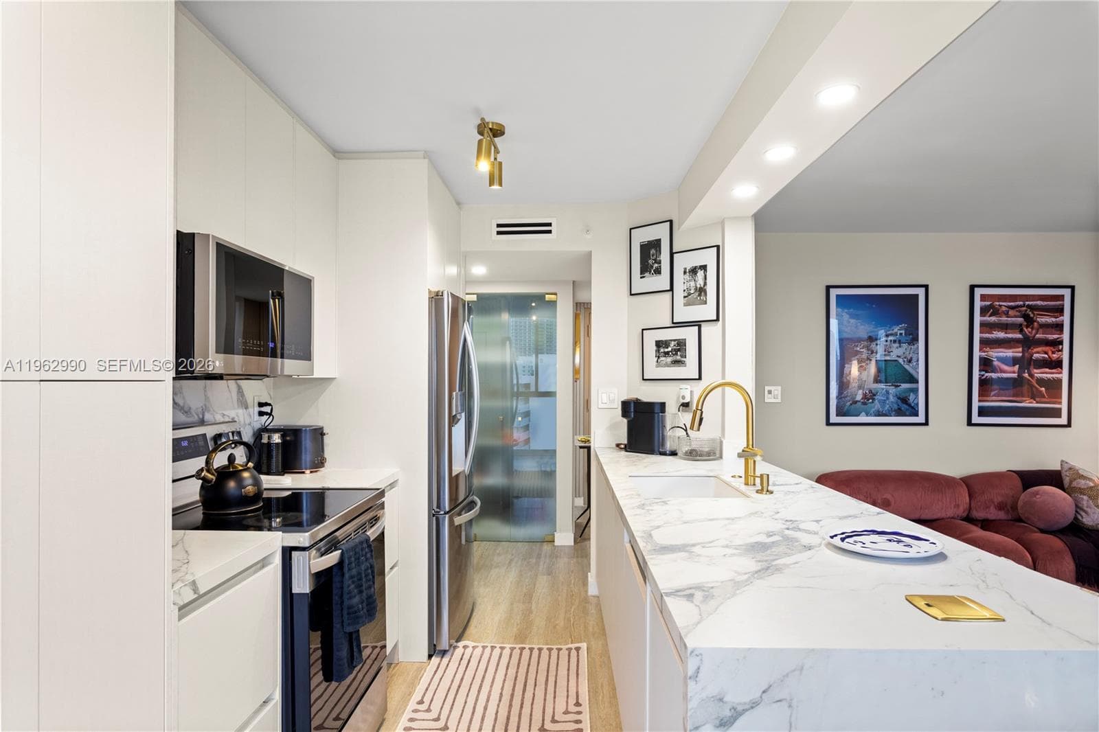 WEST BAY PLAZA CONDO · #PH-04 in Miami Beach - Photo 7