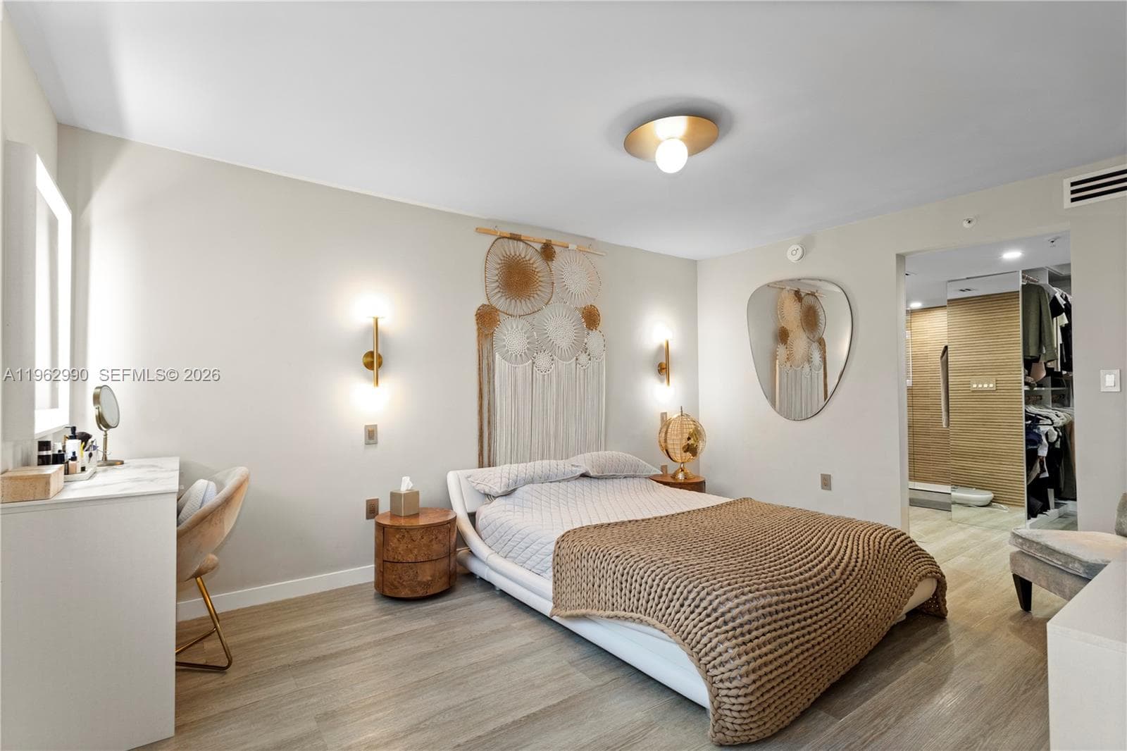 WEST BAY PLAZA CONDO · #PH-04 in Miami Beach - Photo 5