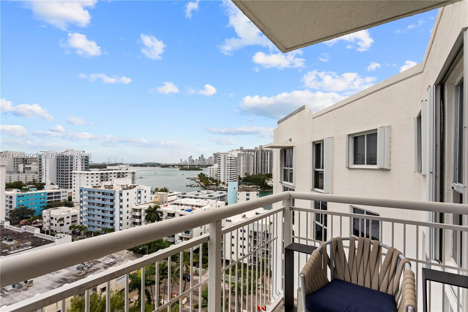WEST BAY PLAZA CONDO · #PH-04 in Miami Beach - Photo 29