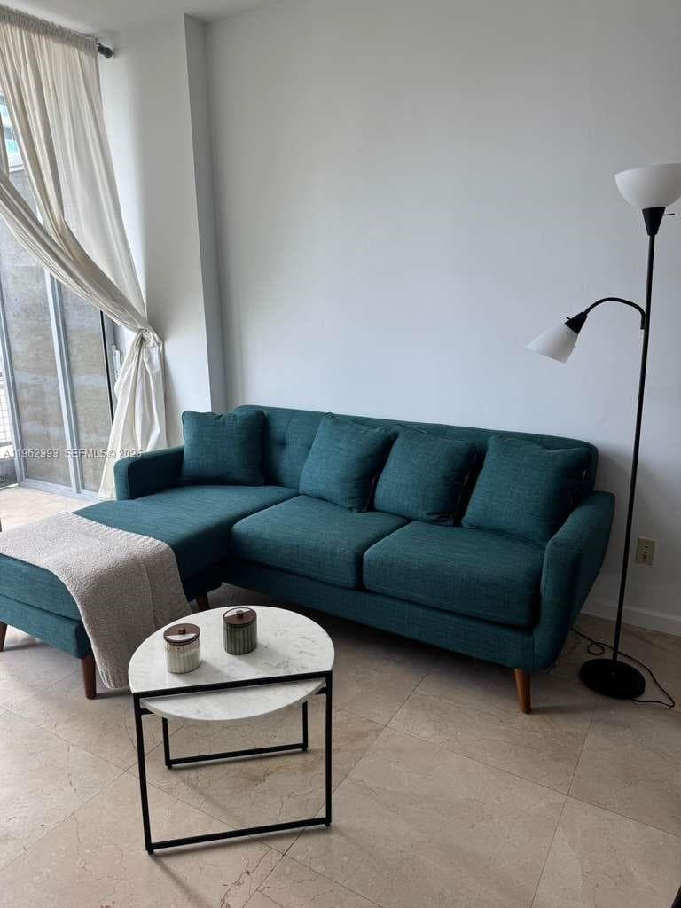 NEO VERTIKA CONDO · #1506 in Miami - Photo 12