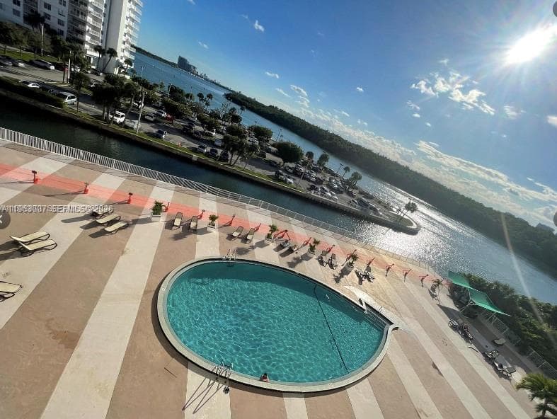 COASTAL TOWERS CONDO · #314 in Sunny Isles Beach - Photo 25