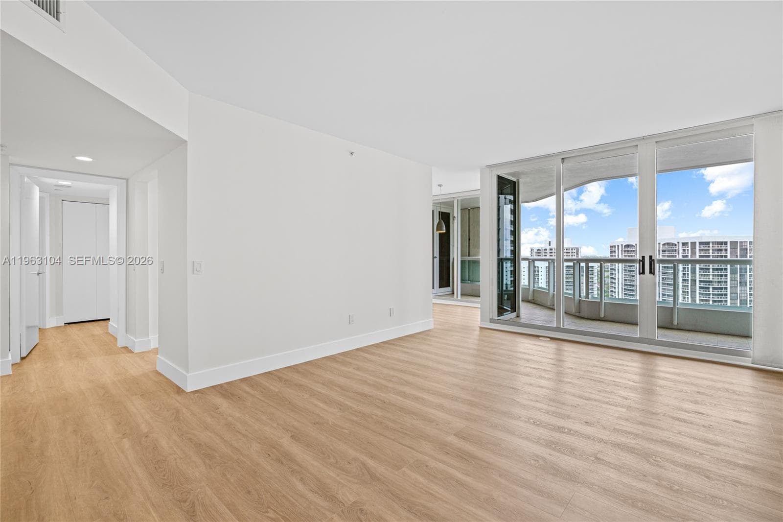 SOUTH TOWER AT THE POINT · #1903 in Aventura - Photo 10