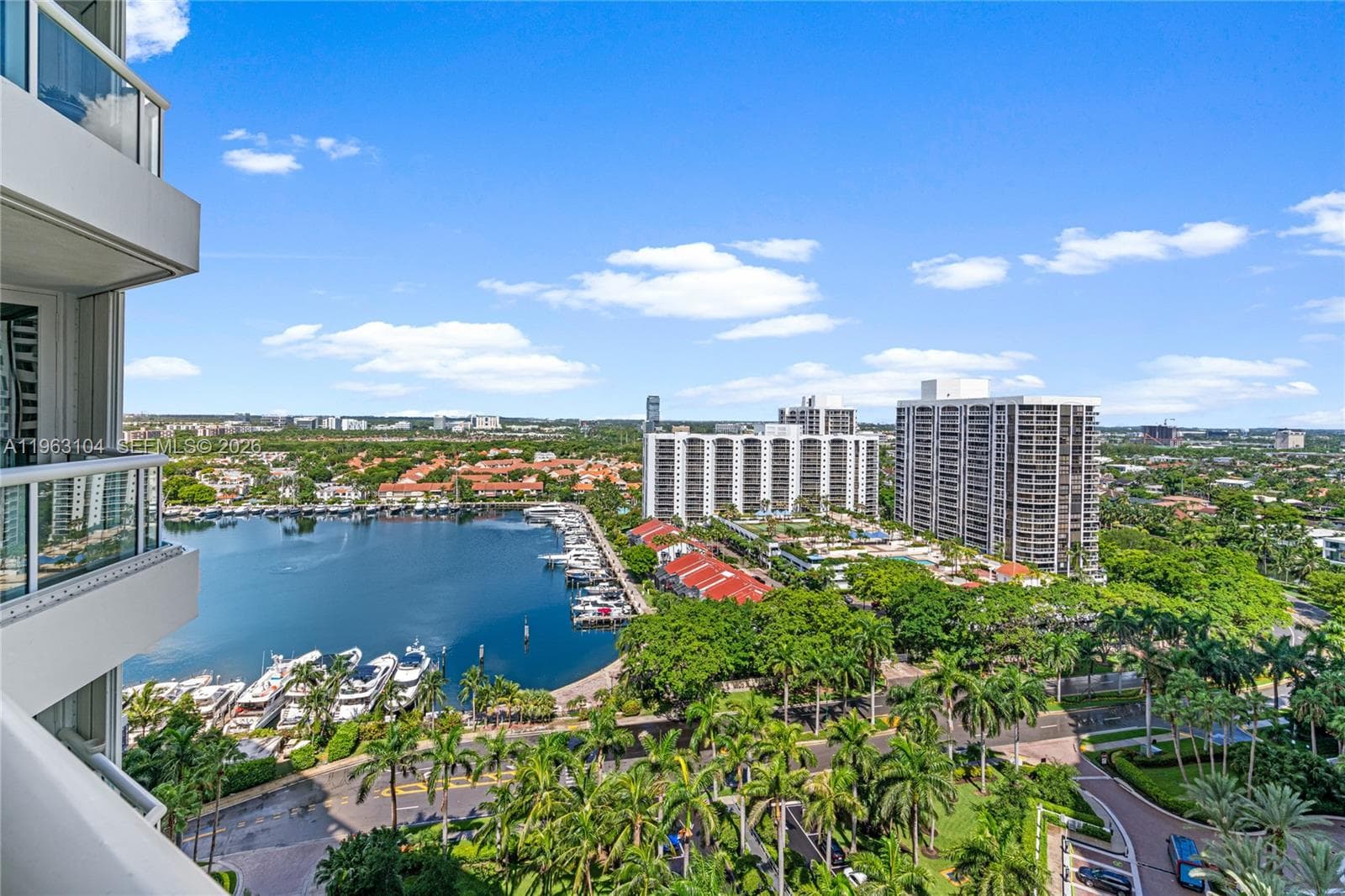 SOUTH TOWER AT THE POINT · #1903 in Aventura - Photo 39