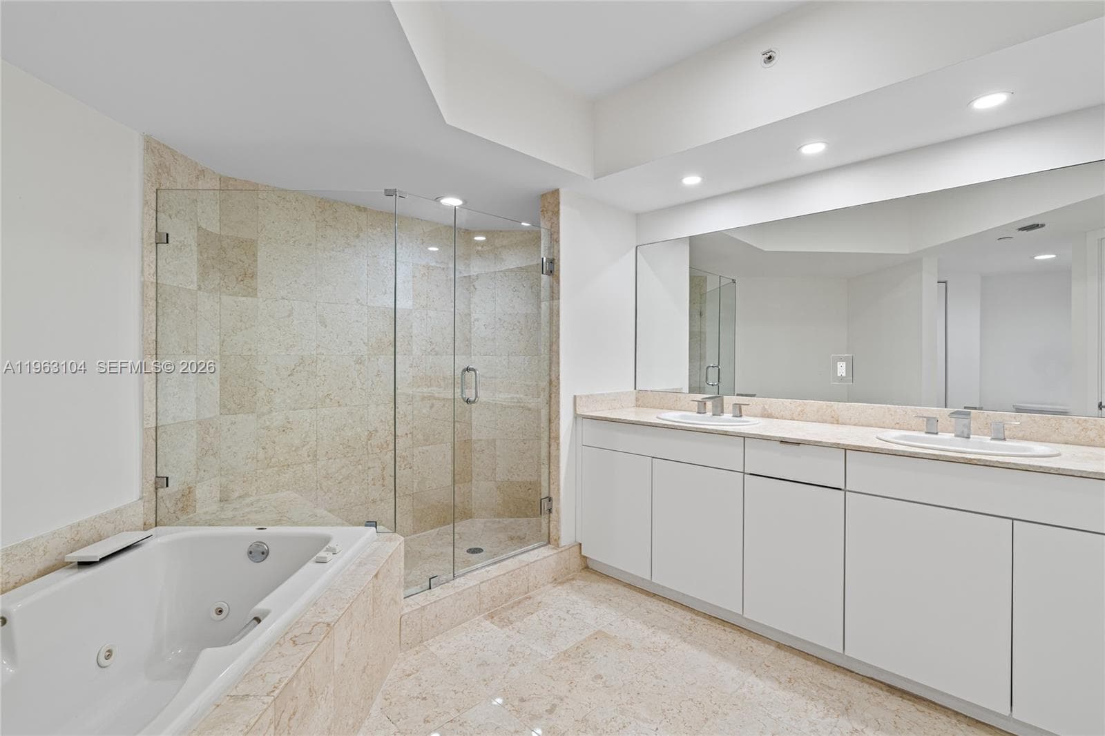 SOUTH TOWER AT THE POINT · #1903 in Aventura - Photo 8