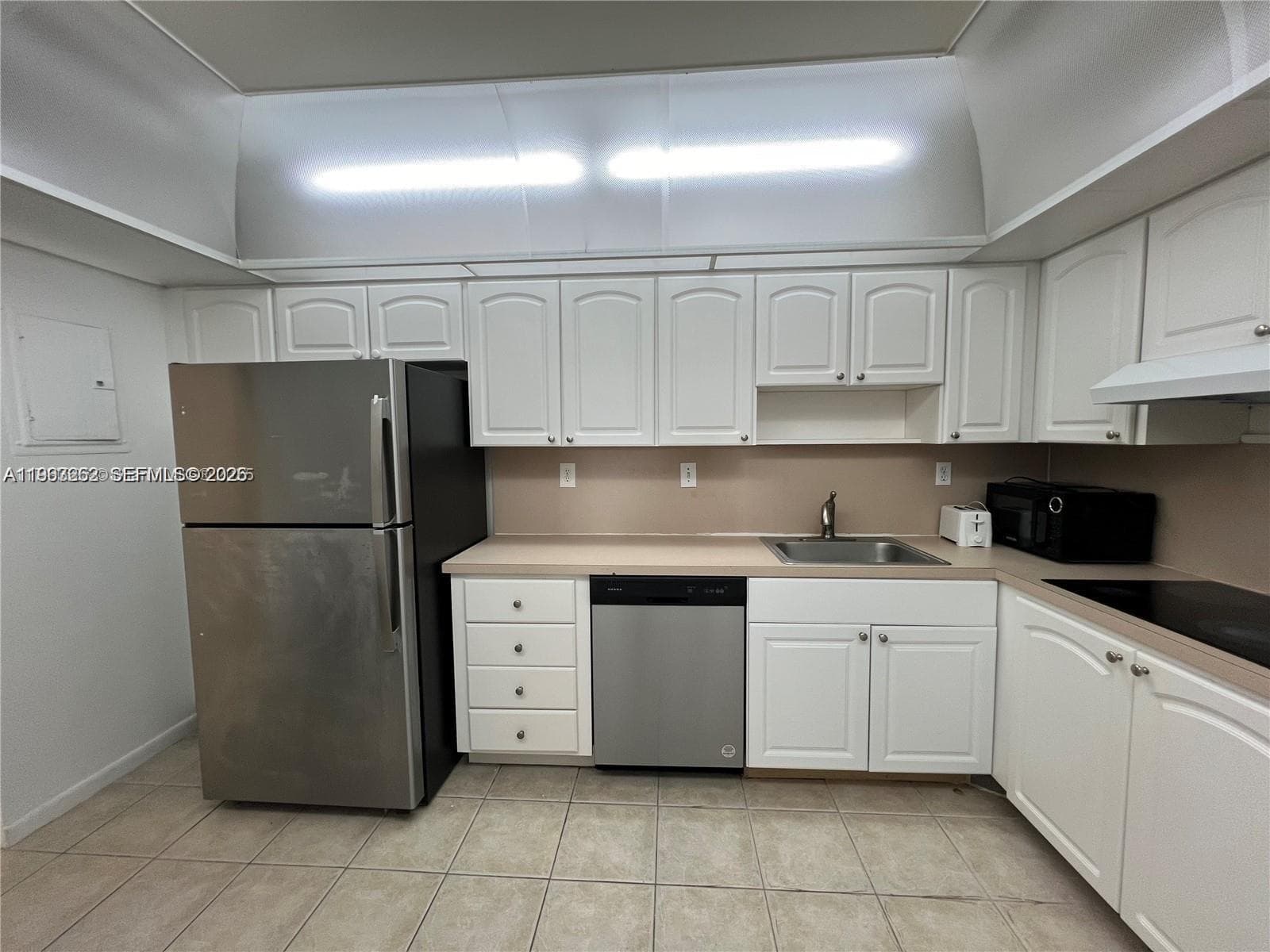 OCEANVIEW BUILDING B COND · #418 in Sunny Isles Beach - Photo 10