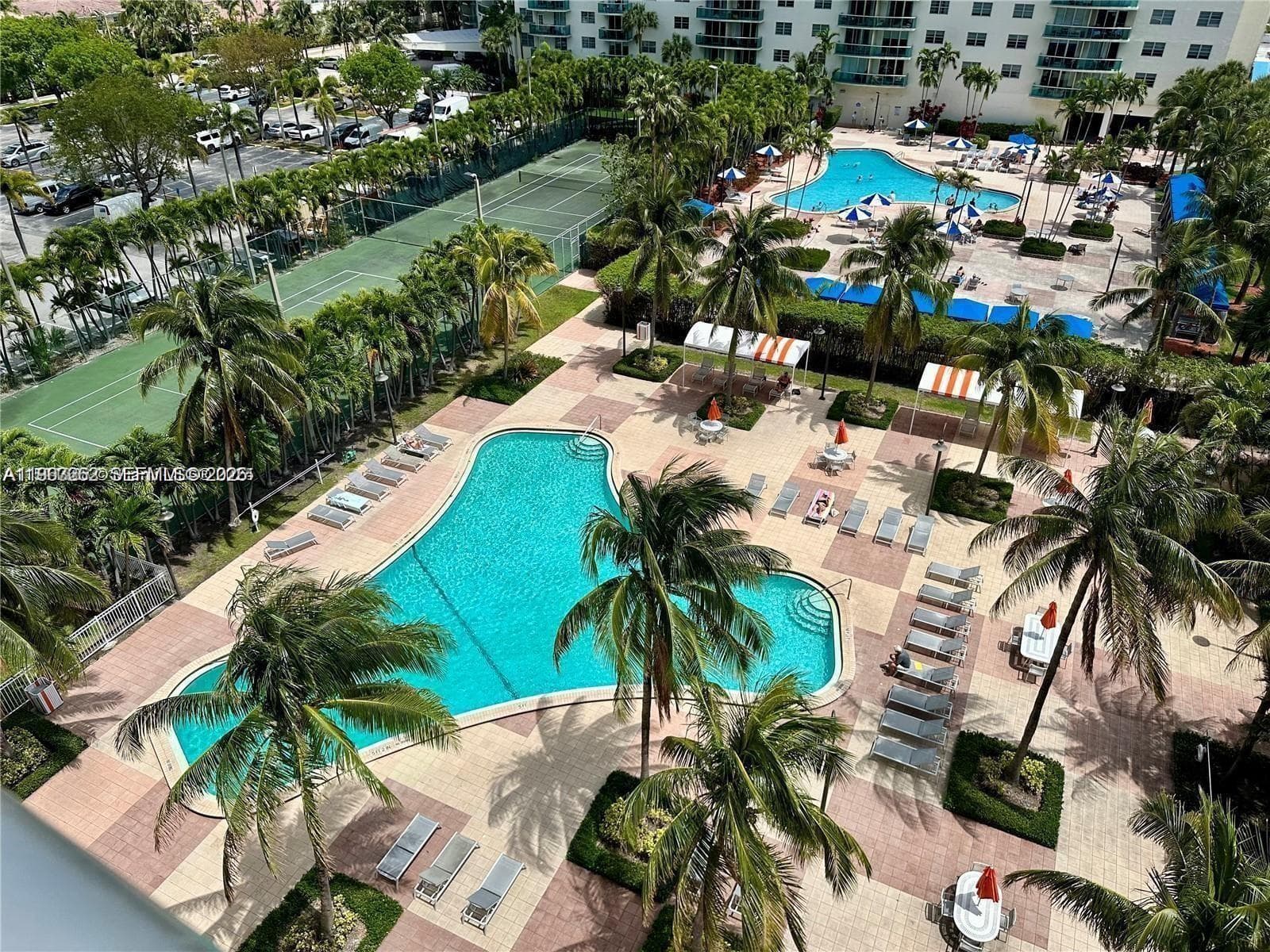 OCEANVIEW BUILDING B COND · #418 in Sunny Isles Beach - Photo 8