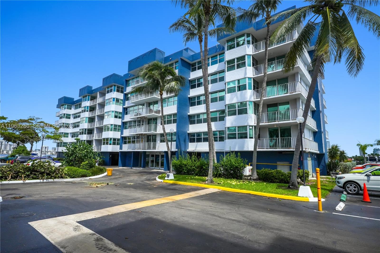 REEF EAST CONDO · #2A in North Miami Beach - Photo 11