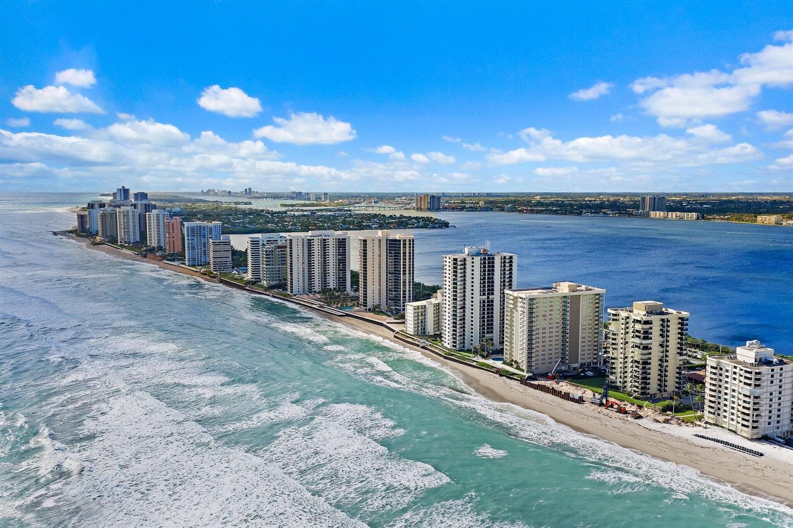 016-5440NOceanDr-907-NorthPalmBeach-SMAL