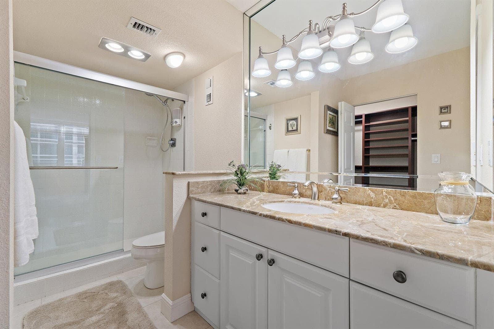 072-5440NOceanDr-907-NorthPalmBeach-SMAL