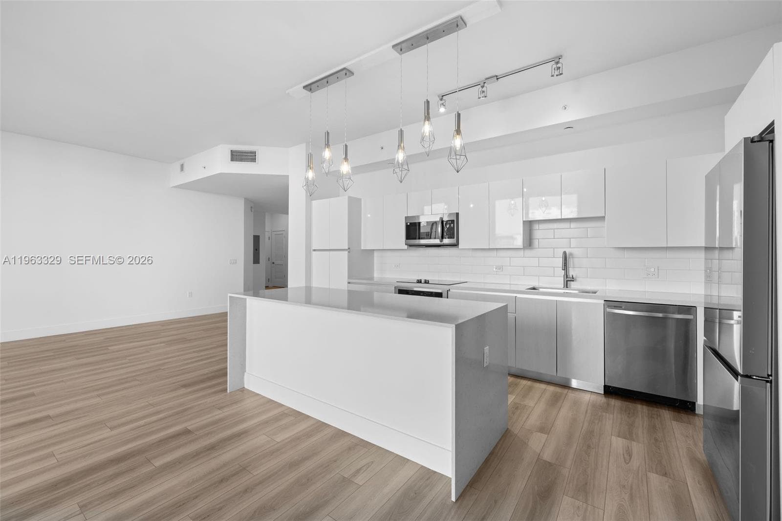 Mondrian Hallandale · #0501 in Hallandale Beach - Photo 10