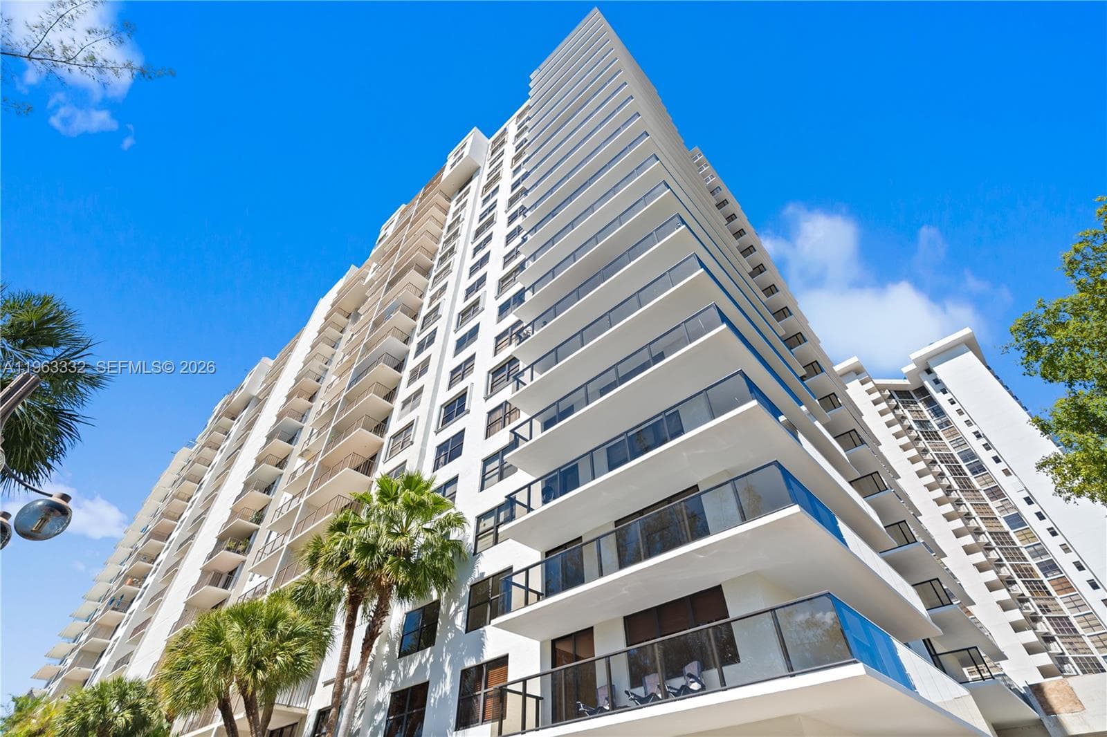 THE CLIPPER AT BISC COVE · #701 in Aventura - Photo 20