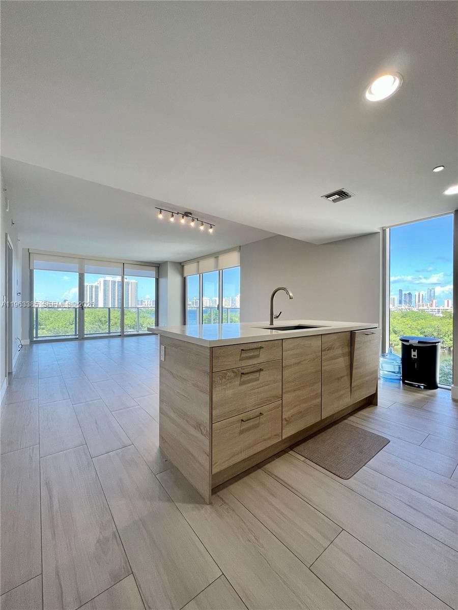 The Harbour · #607 in North Miami Beach - Photo 2