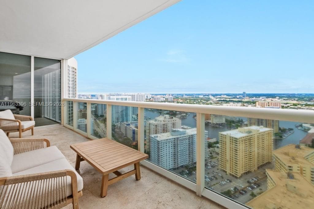 Beach Club Three Condo · #3608 in Hallandale Beach - Photo 7