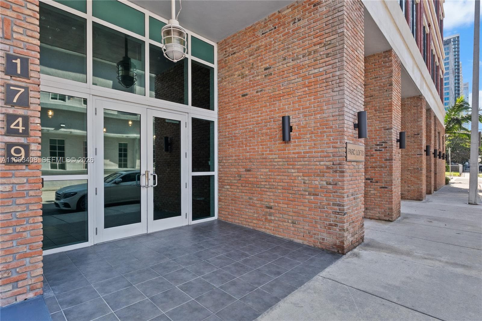 PARC LOFTS CONDO · #605 in Miami - Photo 3