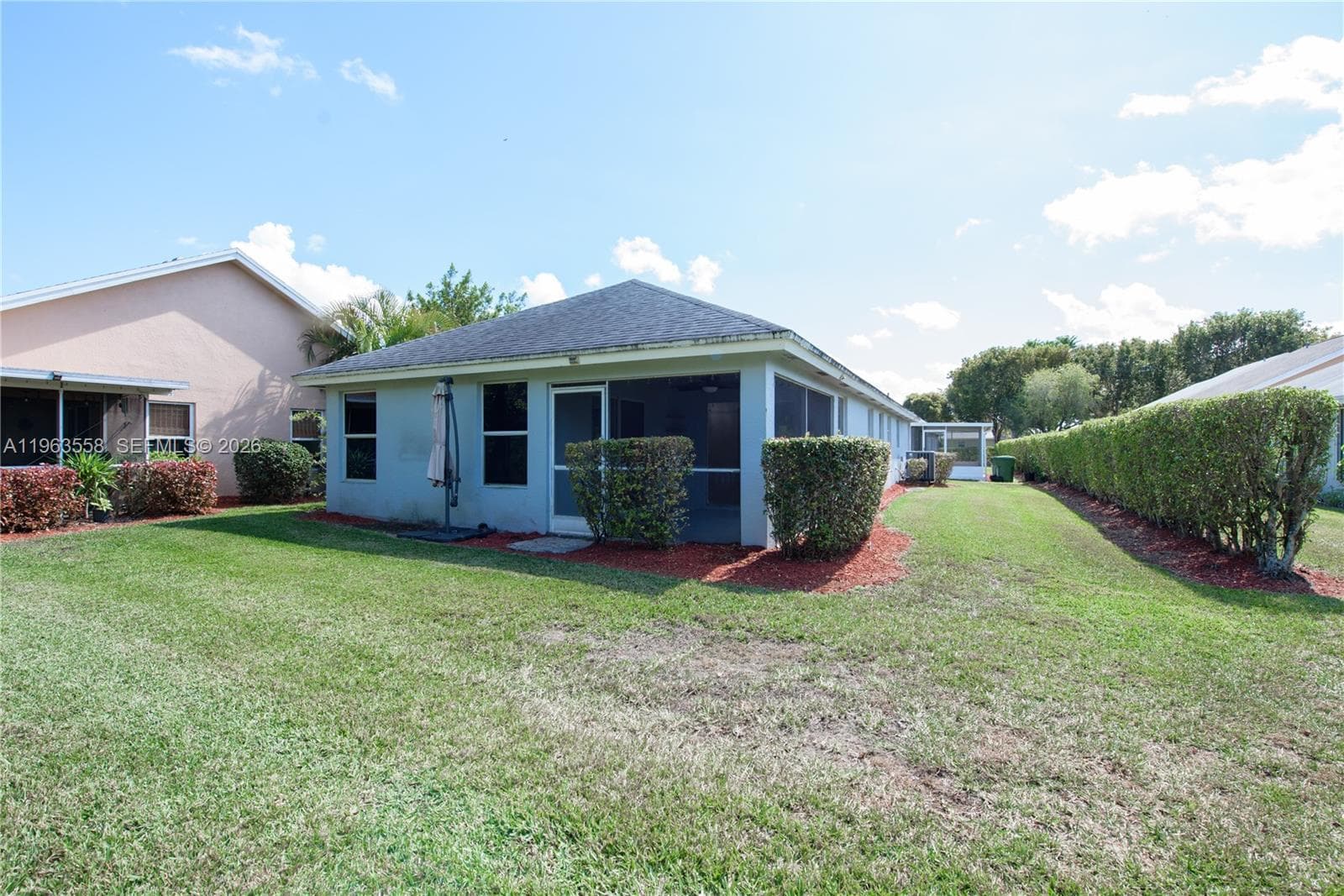 452 SE 20th Dr photo 20