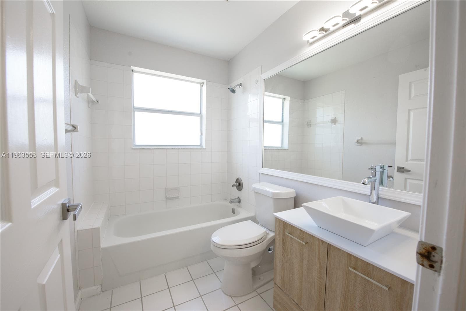 452 SE 20th Dr photo 18
