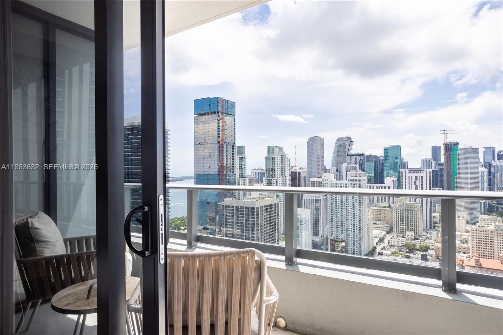 Gale Hotel & Residences (Natiivo) · #4010 in Miami - Photo 11