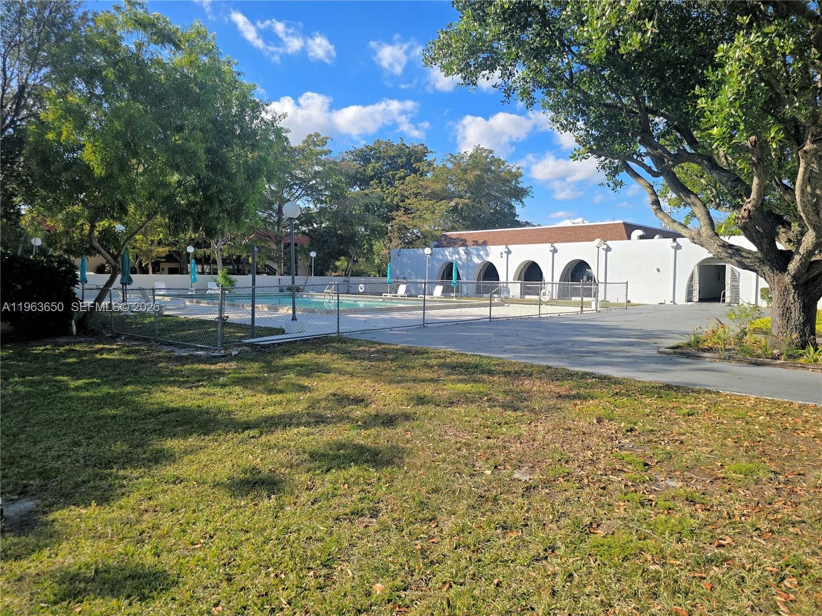 LAKE PARK CONDO · #114 in Miami - Photo 24
