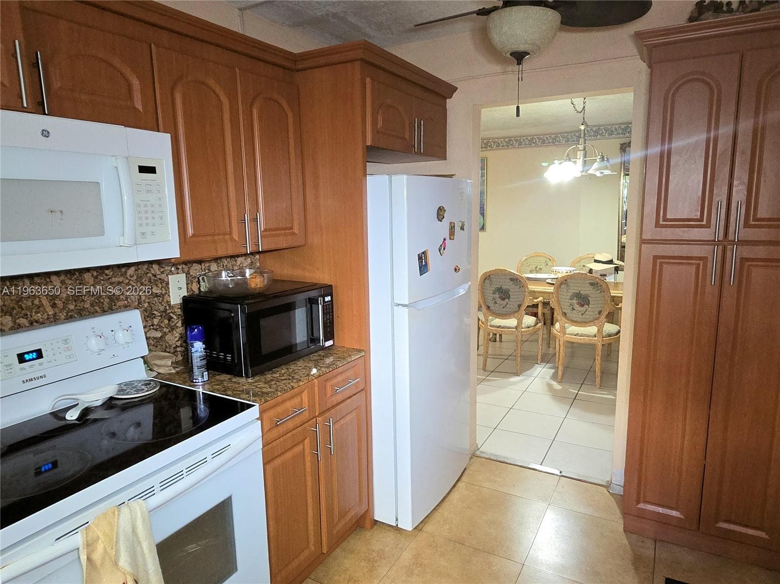 LAKE PARK CONDO · #114 in Miami - Photo 4