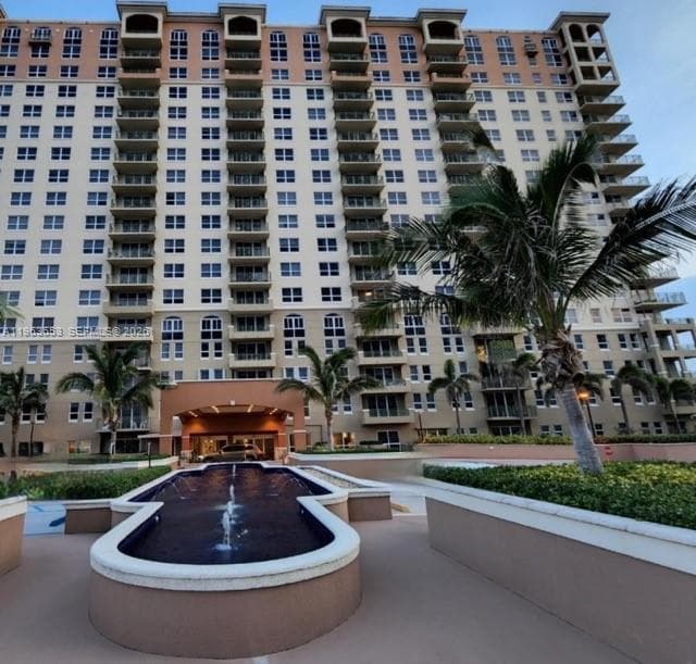 2080 OCEAN DRIVE CONDO · #104 in Hallandale Beach - Photo 3