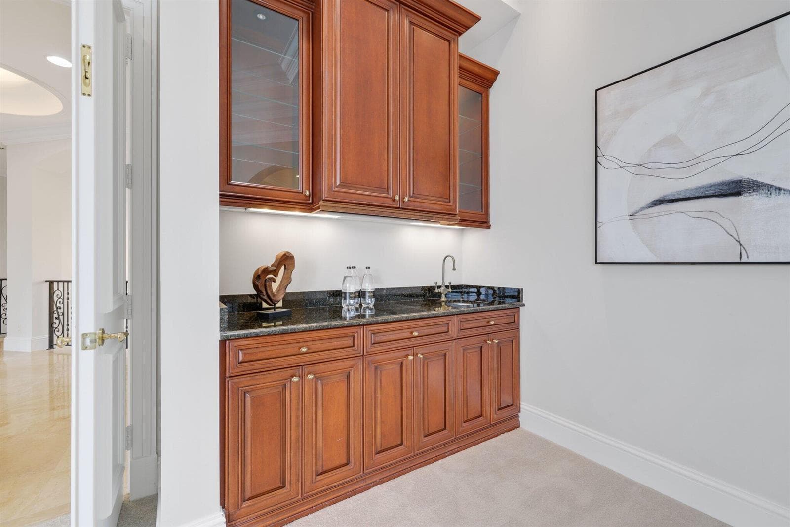 501 Golden Harbour Dr - 26.jpg-SMALL