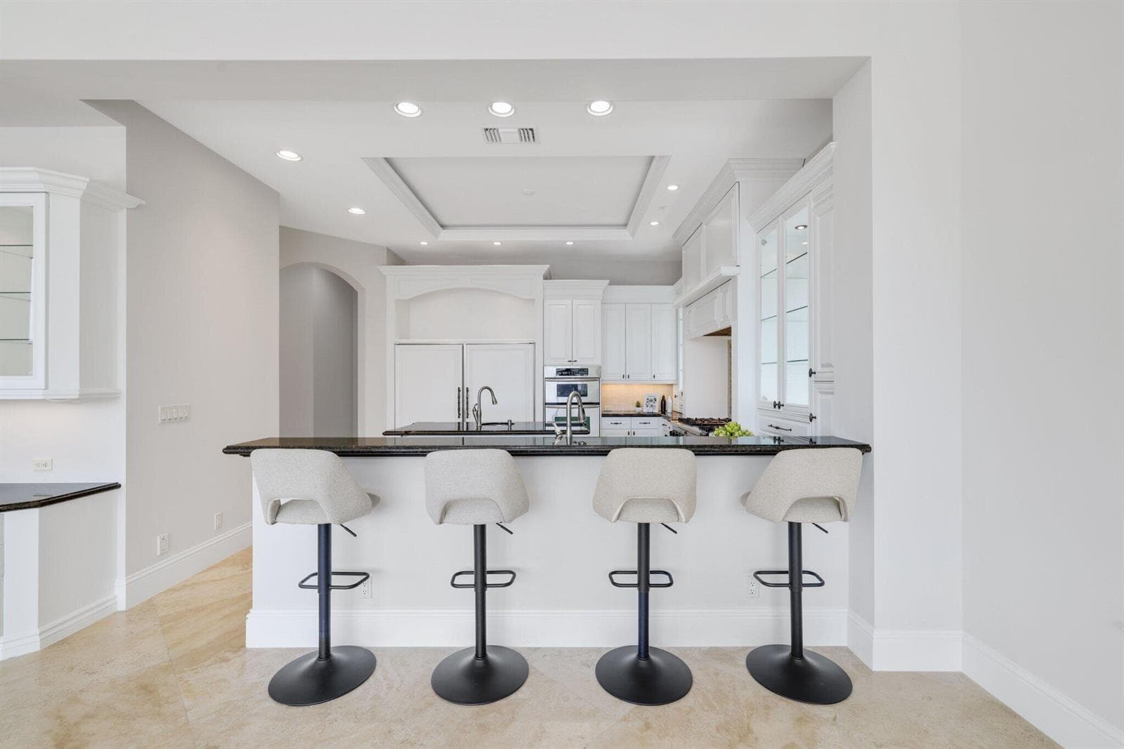 501 Golden Harbour Dr - 15.jpg-SMALL