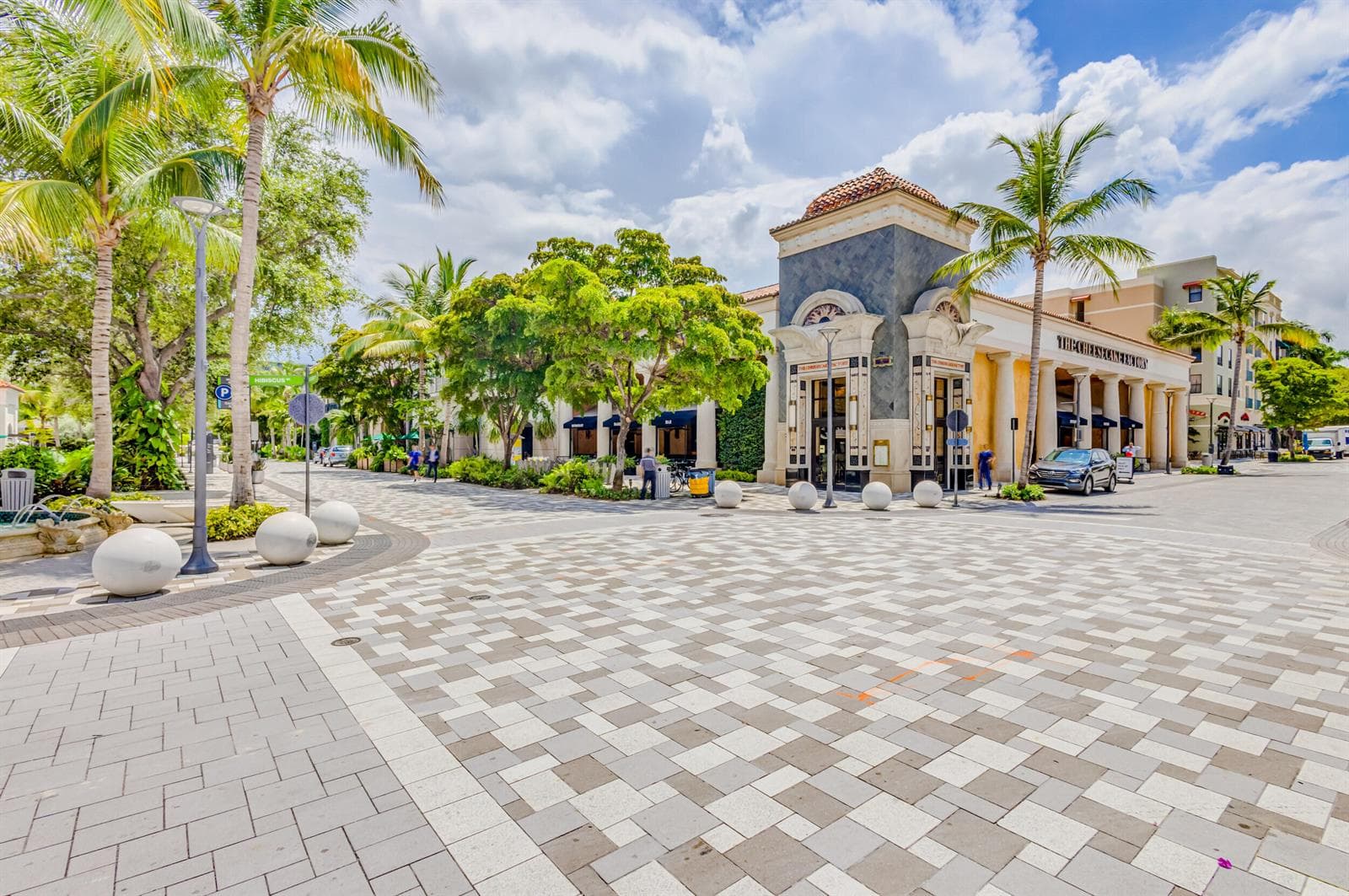 The Square