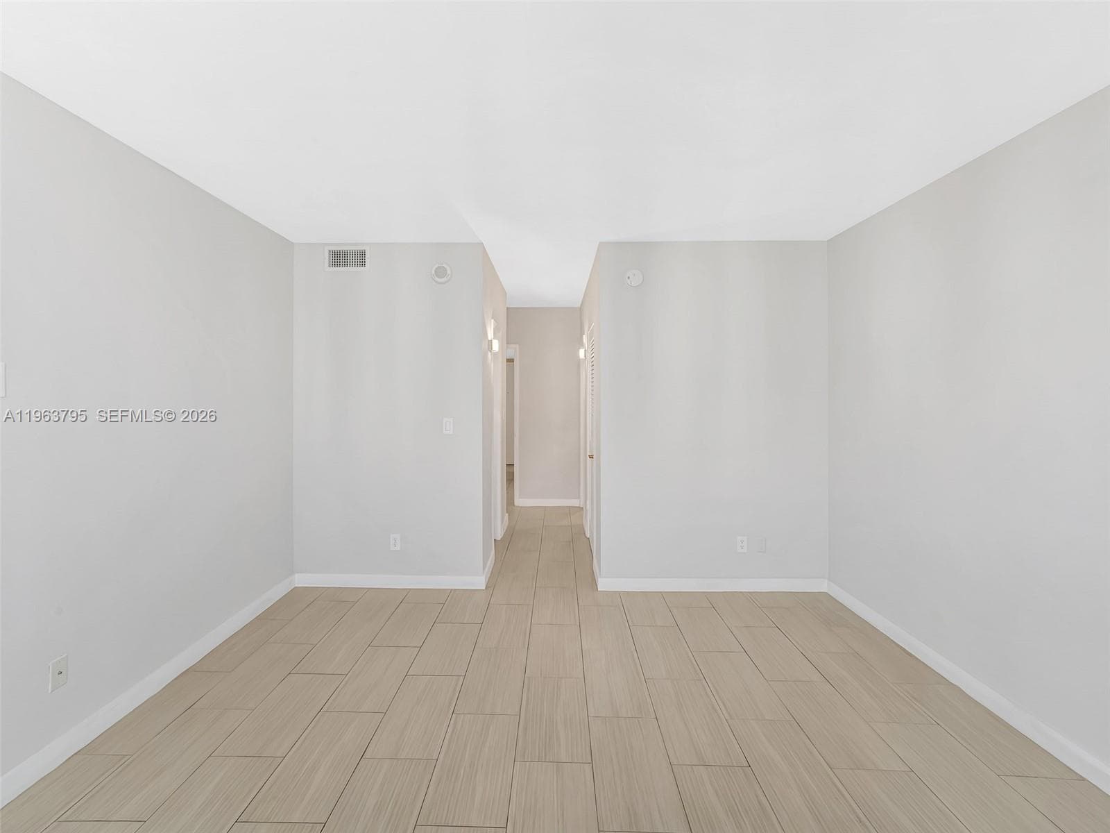 OCEANVIEW BUILDING B COND · #1005 in Sunny Isles Beach - Photo 8