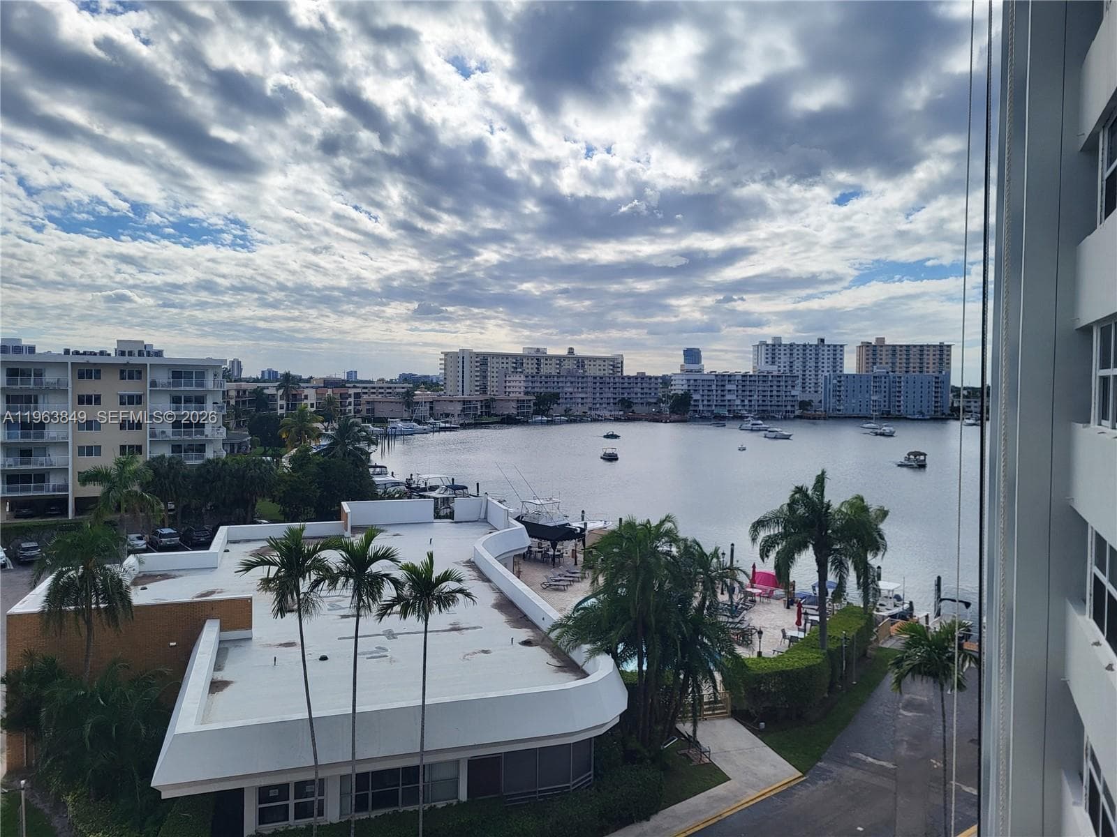 LAKE POINT TOWER CONDOMIN · #615 in Hallandale Beach - Photo 2