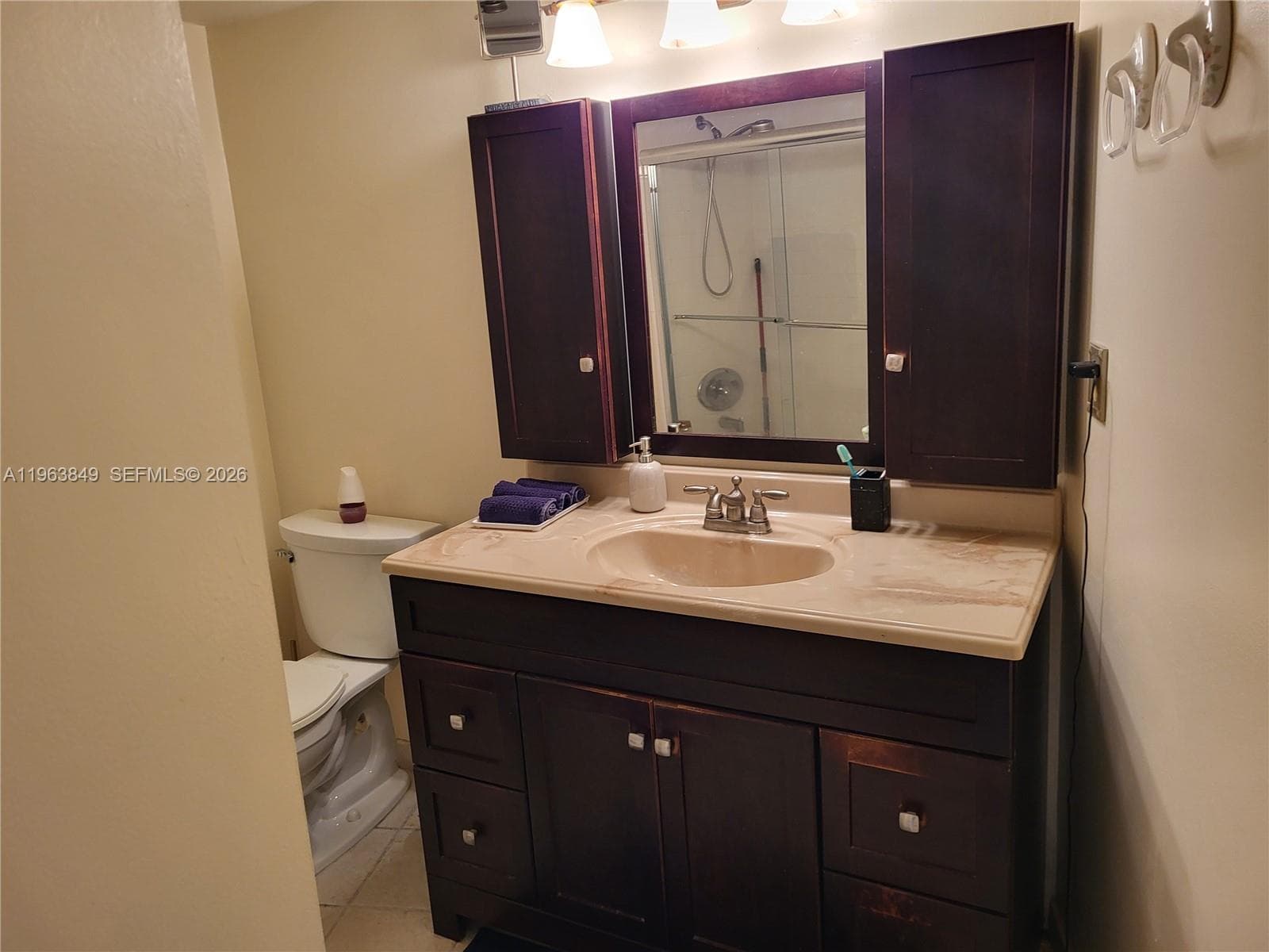 LAKE POINT TOWER CONDOMIN · #615 in Hallandale Beach - Photo 7