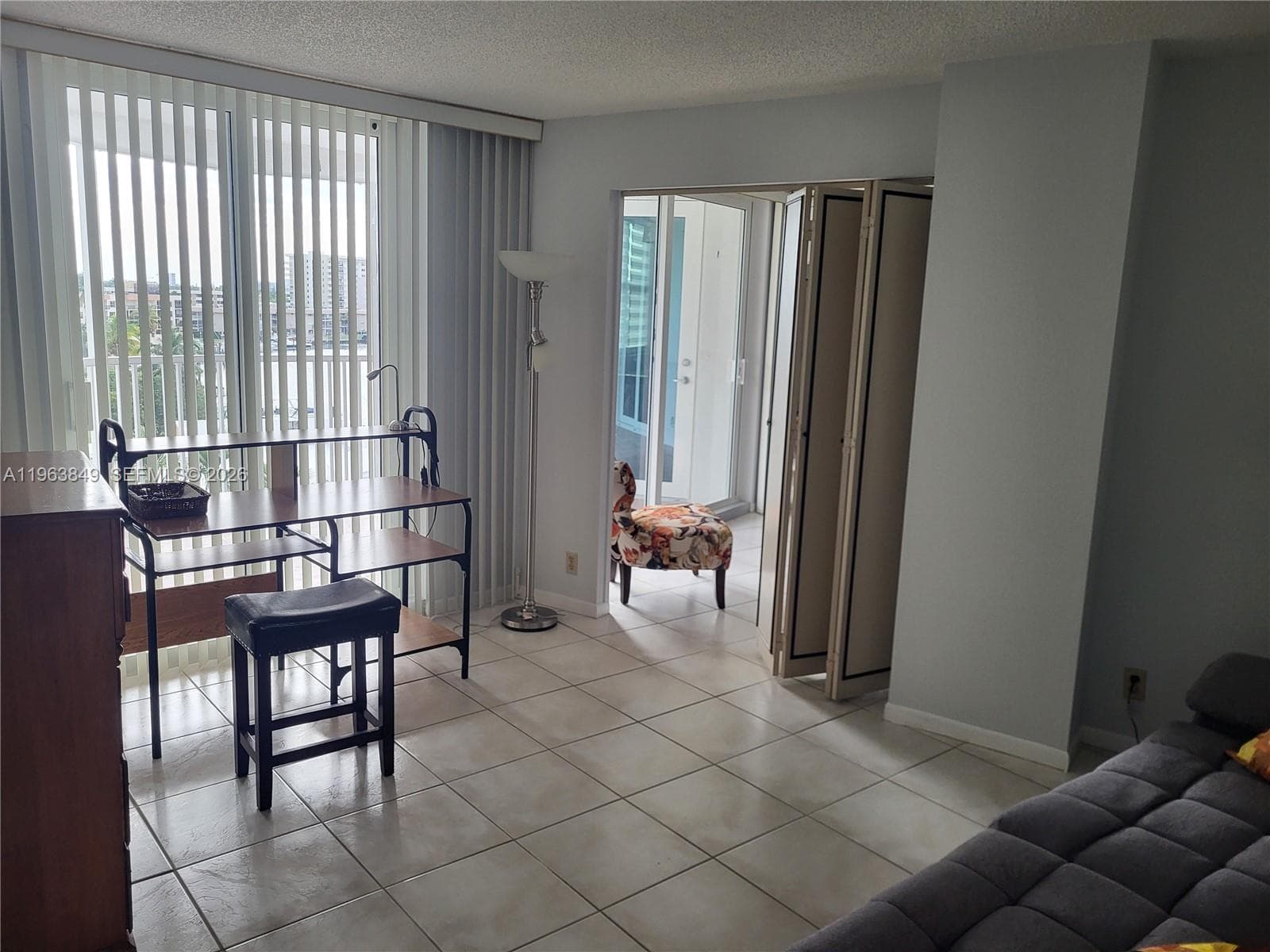 LAKE POINT TOWER CONDOMIN · #615 in Hallandale Beach - Photo 9