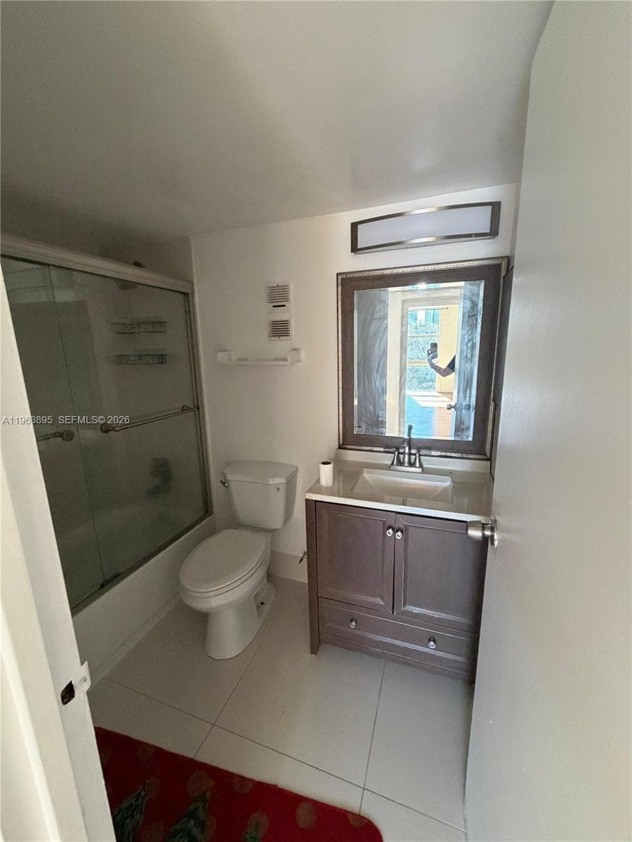 WOODSIDE APTS CONDO · #A 526 in North Miami Beach - Photo 7