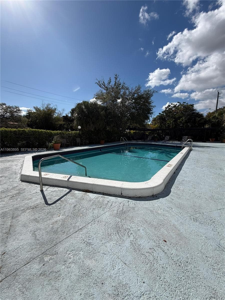 WOODSIDE APTS CONDO · #A 526 in North Miami Beach - Photo 11