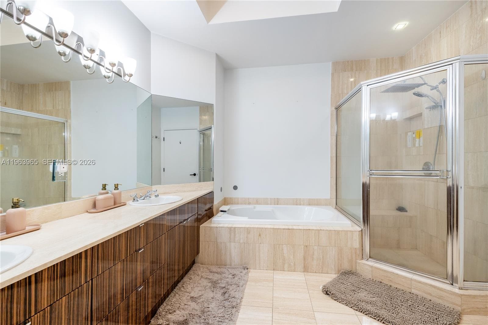 NORTH TOWER AT THE POINT · #304 in Aventura - Photo 17