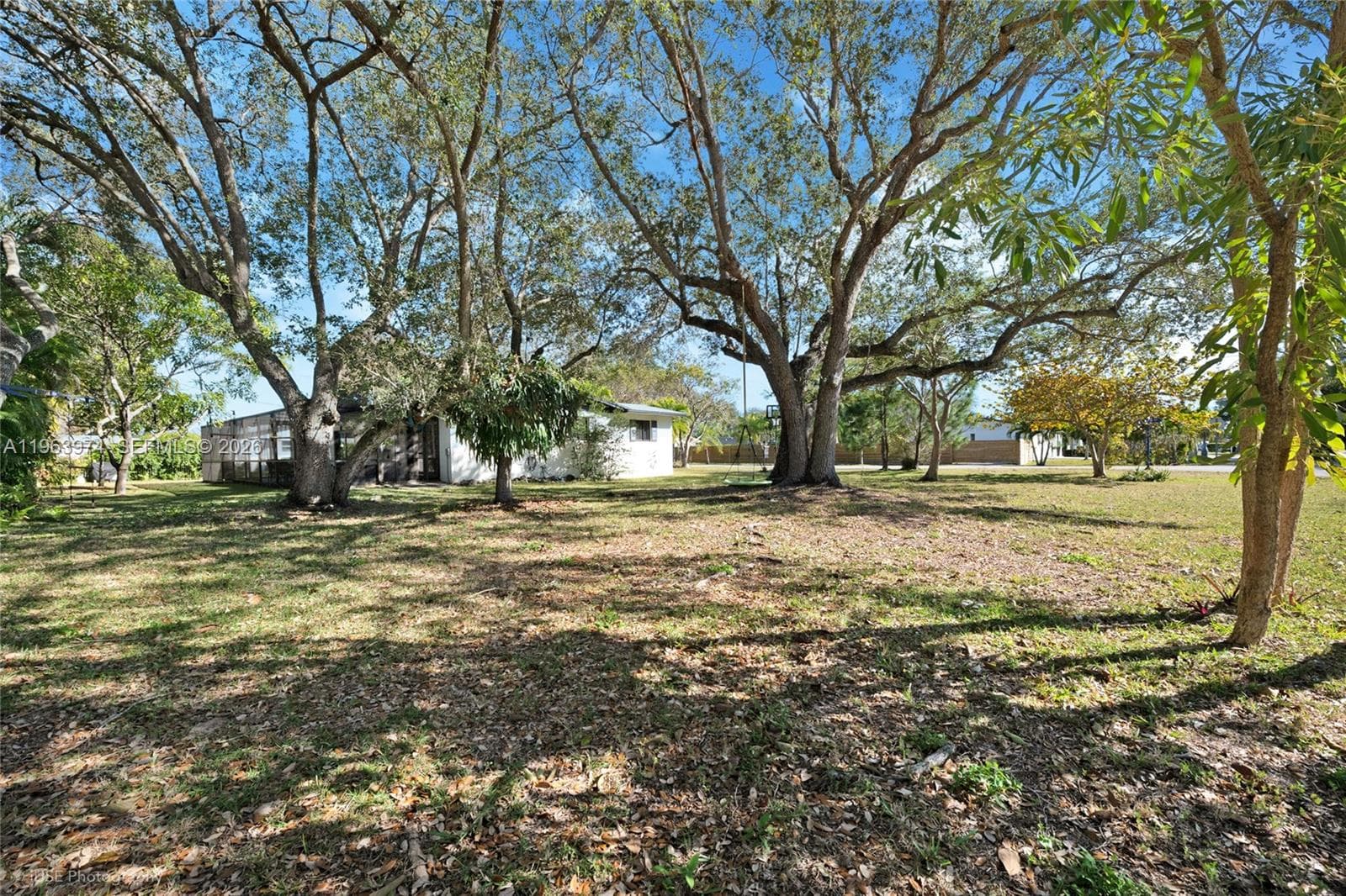 8425 SW 174th St photo 3