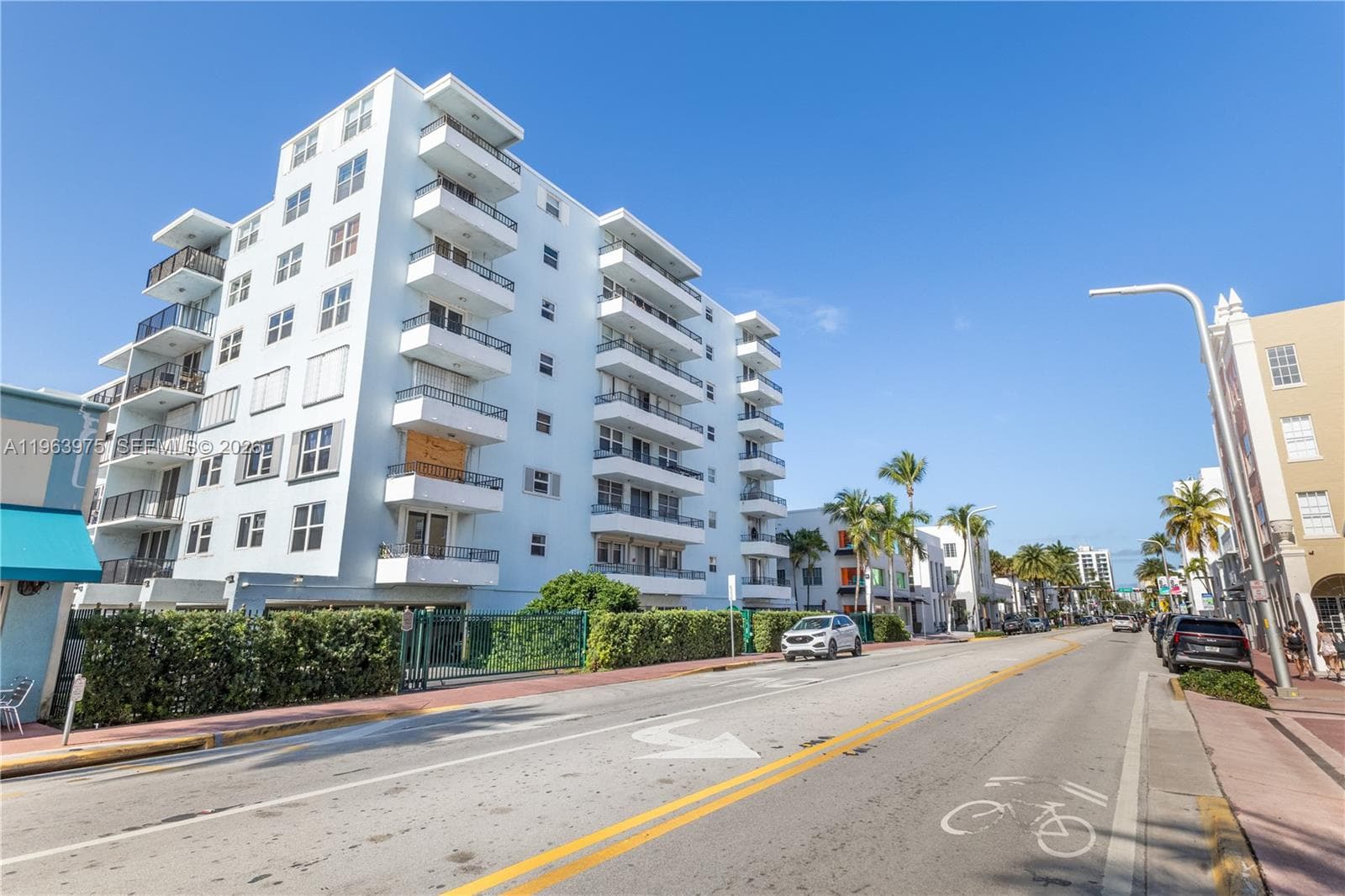 Collins Tower Condos · #704 in Miami Beach - Photo 28