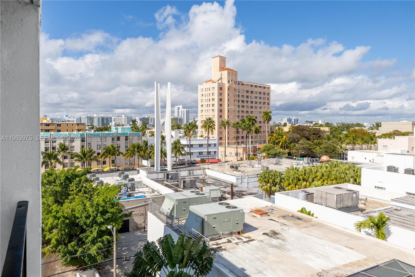 Collins Tower Condos · #704 in Miami Beach - Photo 20